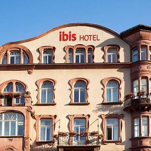 Ibis Metz Centre Gare Hotell Exterior photo