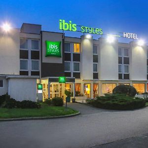 Ibis Styles Orleans Hotell La Chapelle-Saint-Mesmin Exterior photo