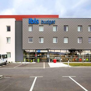 Ibis Budget Geneve Saint Genis Pouilly Hotell Exterior photo