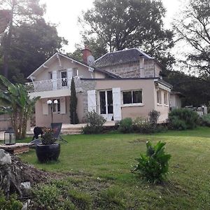 Le Pigeonnier Hotell Brive-la-Gaillarde Exterior photo