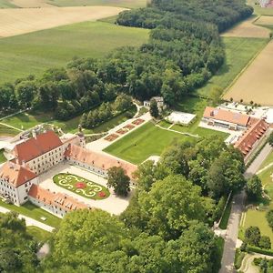 Schloss Thalheim Hotell Sankt Poelten Exterior photo