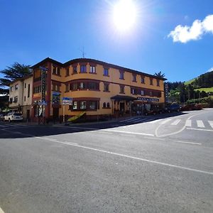 Hosteria Picos De Europa Hotell Potes Exterior photo