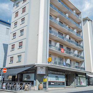 Garni Moderno Hotell Bellinzona Exterior photo