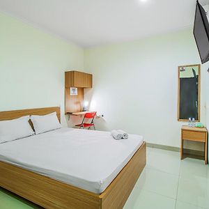 Mutiara Kostel Hotell Jakarta Exterior photo